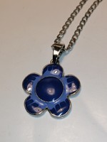 Fire enamel flower pendant (865)