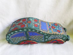 Large hand-painted Indian car ornament 30 cm