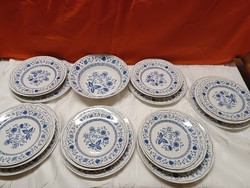 Meissen blue onion pattern, Italian porcelain plates and bowls. 19 Pcs