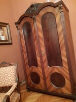 Ónémet szekrény asztallal