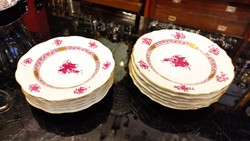 Herendi tányér szett 6 db süteményes és 6 db szendvicses.  Apponyi minta rózsa szín.1940 évek.