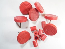 Retro bútor, szekrény, fiók gomb fogantyú - piros műanyag 7 db kb. 1970-es évekből