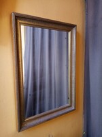 Biedermeier tükör, aranyozott keretben. 69 x 49 cm.