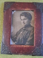 Art Nouveau leather photo holder with photo