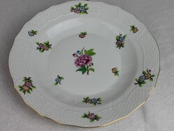 Herend plate with Eton pattern, shape number 1520, diameter 20.5 cm