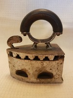 Antique cuff, collar, pleat, ember mini iron