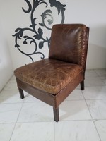 Egyedi báránybőr design fotel
