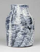 1M059 Kisméretű mid century iparművészeti kerámia váza 8 cm