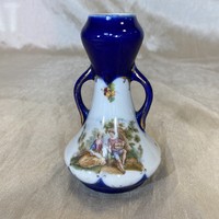 Antik porcelán váza zsáner motívummal