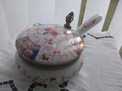 Bronz betétes imari csokoládé melegítő porcelán