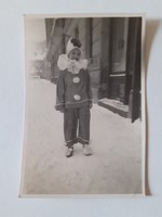 Régi gyerekfotó vintage farsang bohóc jelmez fénykép