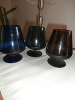Vintage színes talpas poharak