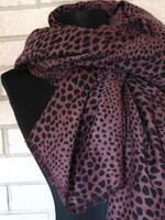 Large purple scarf, stole with cheetah spotted pattern