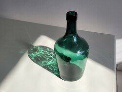 Régi zöld sötétzöld lencsés üveg vintage borospalack üveg palack lakberndezési dekoráció