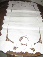 Beautiful rosette white tablecloth runner