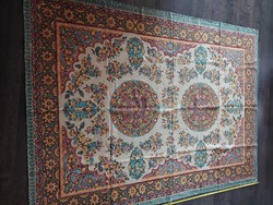 Mokett 2 oldalas- terítő nagyméretű szép antik darab   3.mokett 135 x 184 cm