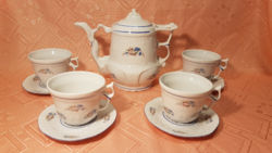 Igazán különlegesre formázott porcelán teáskanna 4 db csészével, aljjal Stipo Dorohoi