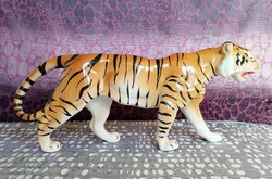 Kispest Gránit, nagyméretű tigris porcelán szobor