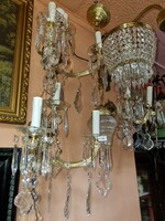 Old renovated 3-pronged crystal wall arm