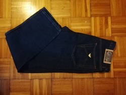 Armani Jeans férfi farmernadrág 36-s méretben eladó!