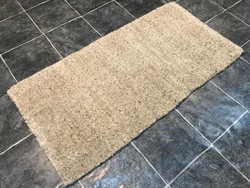 MAROKKÓI kézi csomózású vastag gyapjú szőnyeg, 74 x 145 cm
