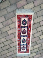 Carpet, Indian, 100 x 30 cm