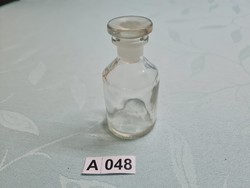 A048 apothecary bottle 8.5 cm
