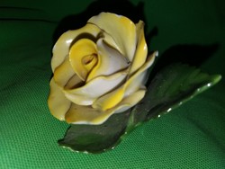 Gyönyörű HERENDI virág porcelán sárga rózsa figura 7 X 6 cm a képek szerinti állapotban