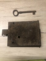 Old lock in working condition.