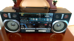 Radio tape recorder is old, works