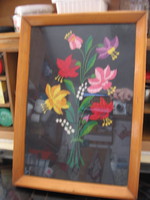 Virágcsokor jácint, gyöngyvirág, hímzett fali kép fenyő keretben