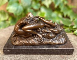 Erotic scene - female nudes - bronze statue