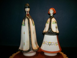 AQVINCUMI NÉPVISELETES FIGURÁK LÁNY:20.5 CM FIU:23 CM