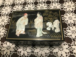 Chinese jewelry box, lacquer box/ jade figure decoration. Size: 15x10 cm