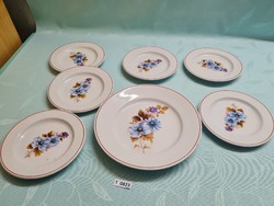 T0823 Cluj (Romanian) cake set with flower pattern 24.5 and 17.5 cm