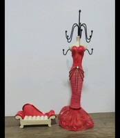 Jewelry holder doll with accompanying ring holder