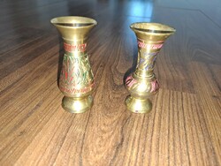 Pair of copper vases 8 cm.