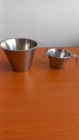 Measuring cups made of stainless steel, with stainless steel marking, small 7 x 4.5 x 4 cm, large 10x7x5 cm