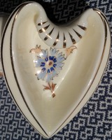 Zsolnay szív alakú kis tálka 8,5 X 11,5 cm