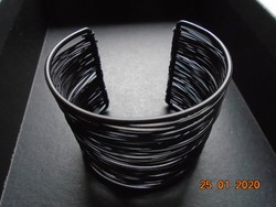 Wide men's bracelet with black metal frame and black metal wire