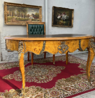 Gazdagon díszített 3 fiókos empire stílusú vese alakú íróasztal trónszékkel