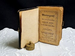 Német Gót betűs csatos imakönyv 1919-ből ajándék szentképekkel