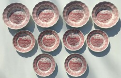 Gyönyörű régi jelenetes piros tányérok