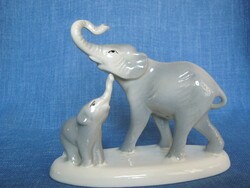 Marked granite ceramic elephant for mom and baby