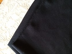 Fekete selymes ruhaanyag, 90*150 cm, ajánljon!