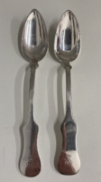 Pair of antique 13 lat silver spoons