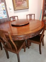 Gyönyörű 150 cm kézi faragású teakfa asztal 6 székkel eladó