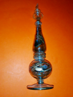 Egyiptomi parfümös üvegcse talpazaton 21 cm.    15.