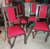 Antik székek (4db) a képeken látható állapotban