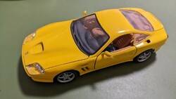 Ferrari  550 maranelló sárga modell autó 1/24  Maisto